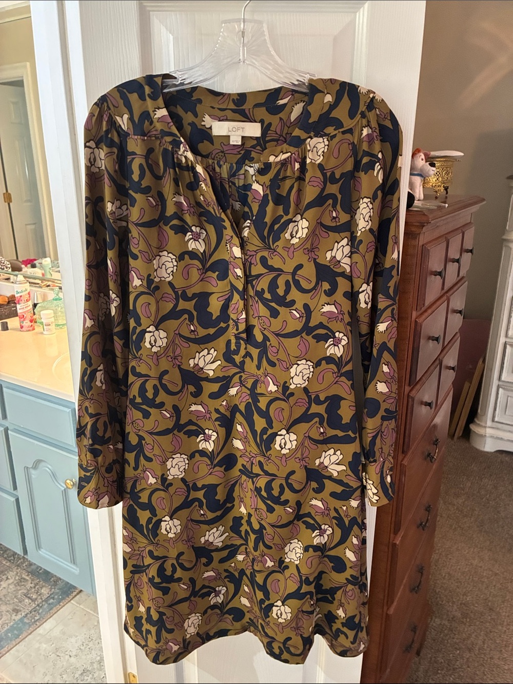 LOFT Olive Green Navy Mauve Floral Long-Sleeve Shift Dress SZ XS missing belt